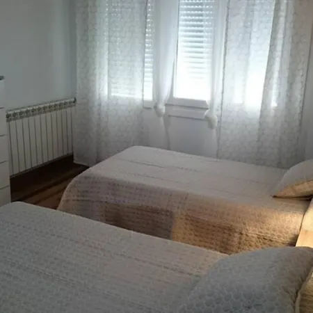 Montana Y Mar Apartment *